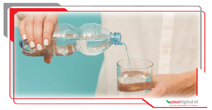 Menkes Berikan Tips Konsumsi Air Putih Saat Berpuasa untuk Cegah Risiko Dehidrasi Menkes Berikan Tips Konsumsi Air Putih Saat Berpuasa untuk Cegah Risiko Dehidrasi